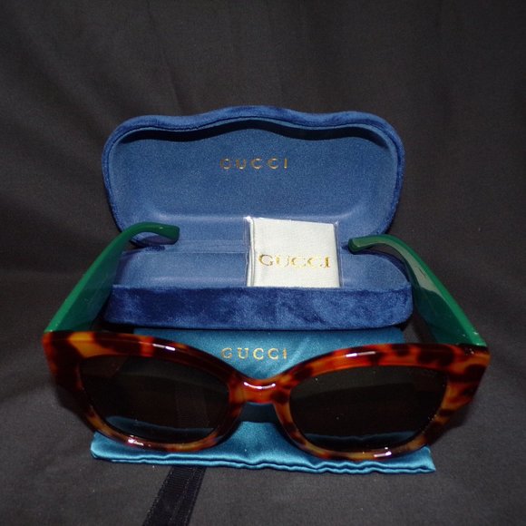 GUCCI Tortoiseshell Striped Green/Brown Sunglasses